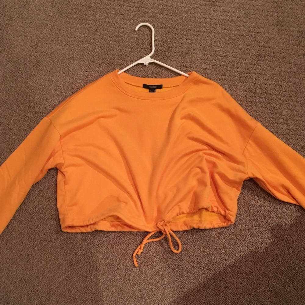 drawstring pullover